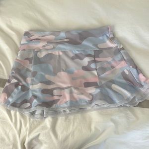 Lucky in Love tennis/pickle ball skirt size large, Like new worn and washed once